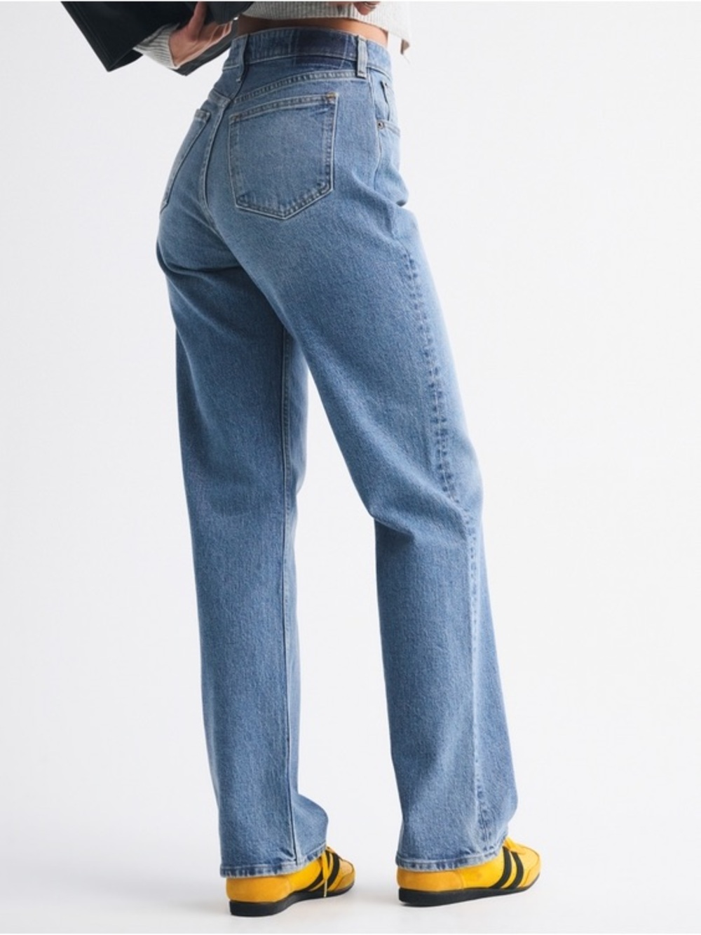 ABERCROMBIE 90s Straight Ultra High Rise Jean Curve Live Size 27 Long
